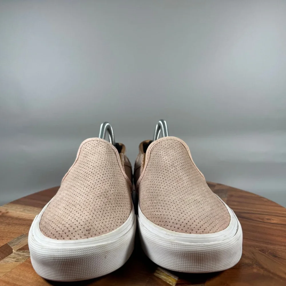 Vans Classic Slip-On Rose Gold Perforated Suede Sneakers Womens 6.0 721356 Pink